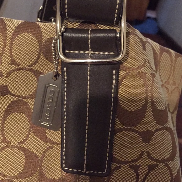 COACH PURSE - Picture 8 of 8